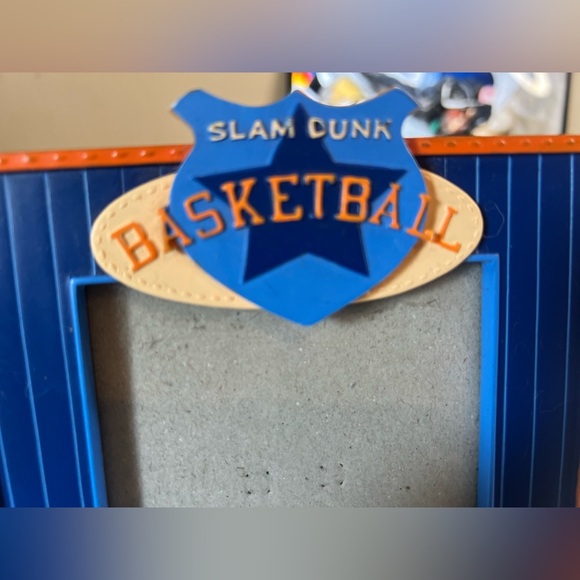 Gund Kids All Stars Slam Dunk Basketball Photo Frame For 4”x6” Photo - Picture 2 of 6